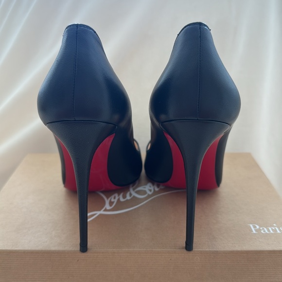 Christian Louboutin Pigalle Black Heels - Picture 6 of 11